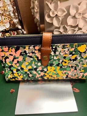 Fossil Colorful Floral Print Wallet Clutch with Tan Strap